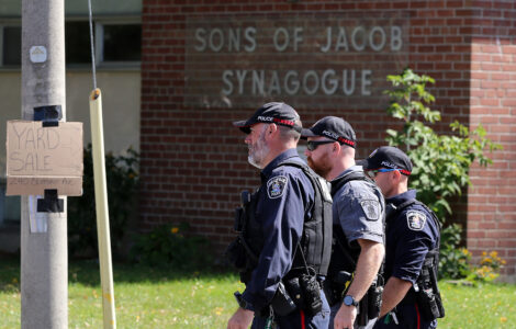 Up to 30 shots fired after man opened fire on officer outside Ontario synagogue